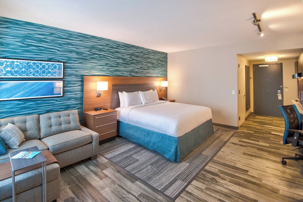TownePlace Suites by Marriott Miami Airport - photo 20