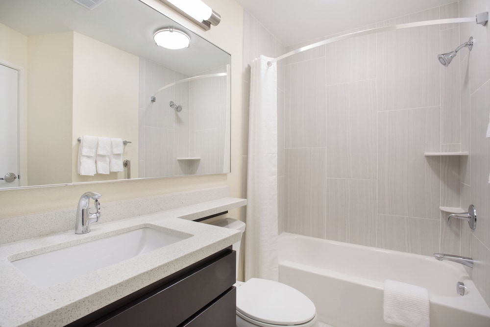 Candlewood Suites Longmont Boulder Area by IHG - photo 22
