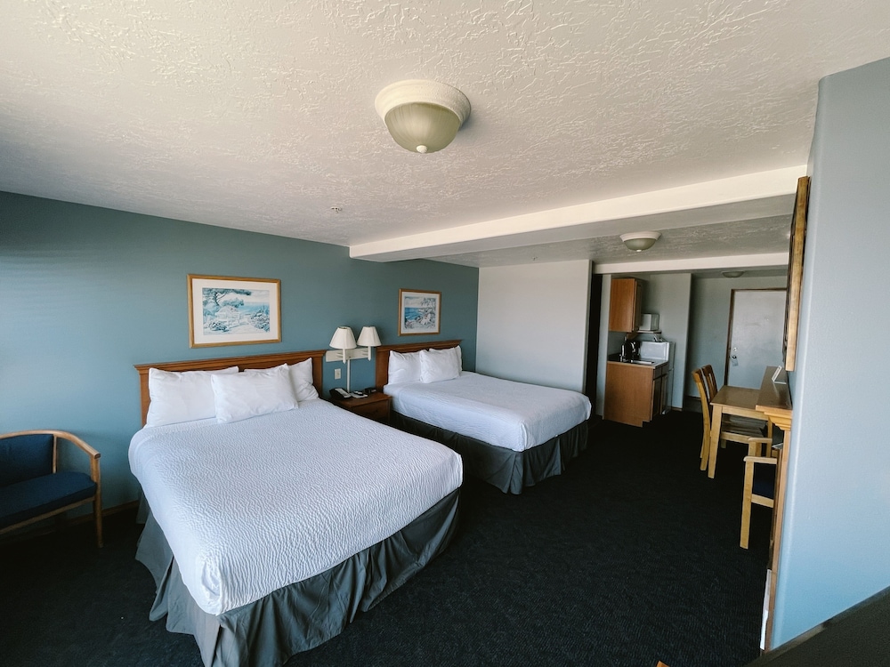 The Sandcastle Beachfront Hotel - photo 48