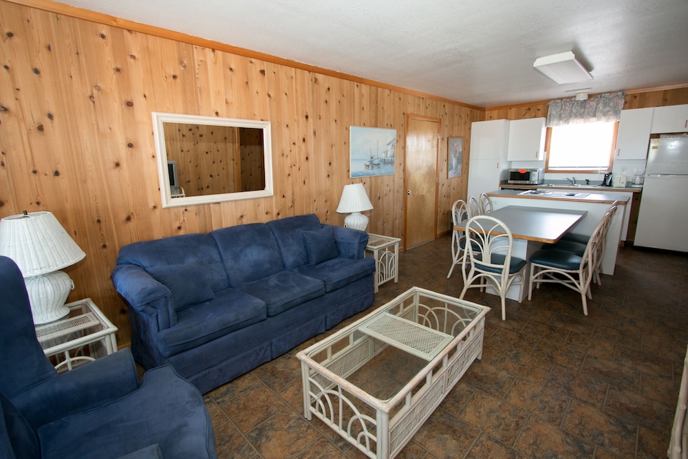 Outer Banks Motel - photo 113