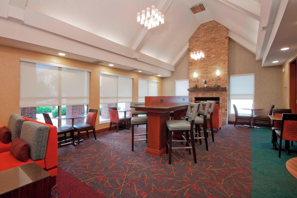 Residence Inn by Marriott Davenport - photo 16
