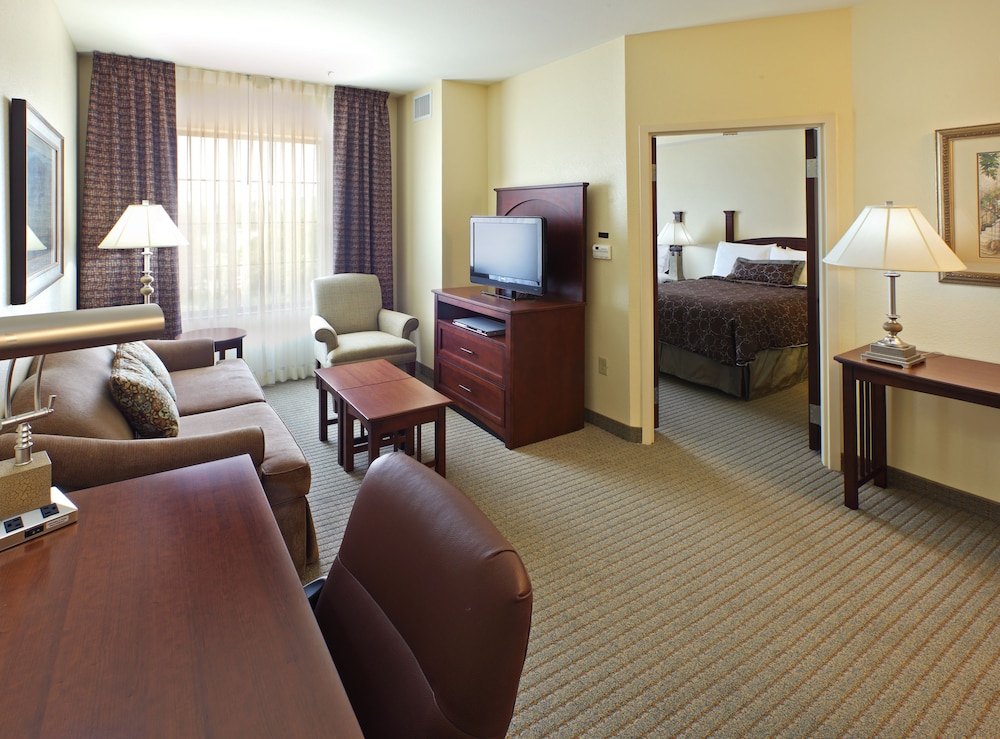 Staybridge Suites Hot Springs by IHG - photo 15