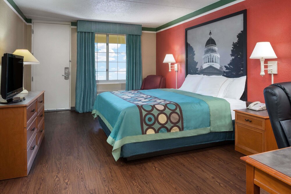 Super 8 by Wyndham Little Rock Otter Creek - photo 8