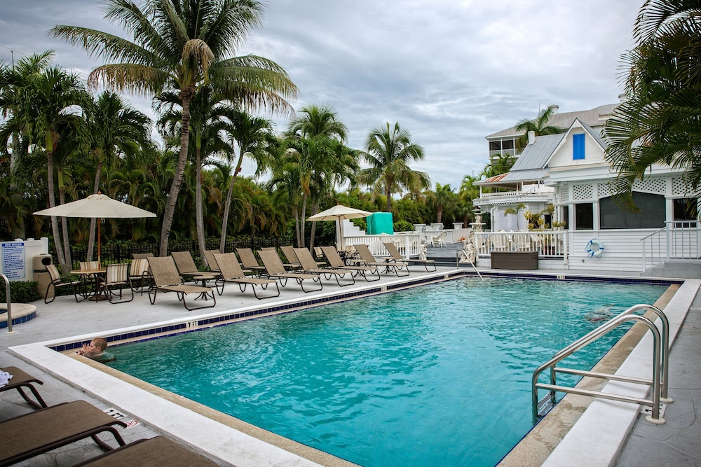 Olde Marco Island Inn and Suites - photo 20