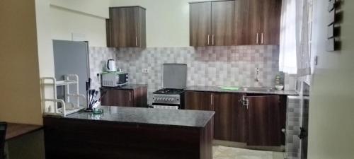 Ambers place midtown f6