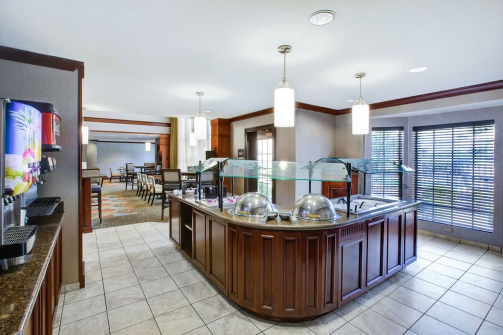 Staybridge Suites Columbus Dublin - photo 40