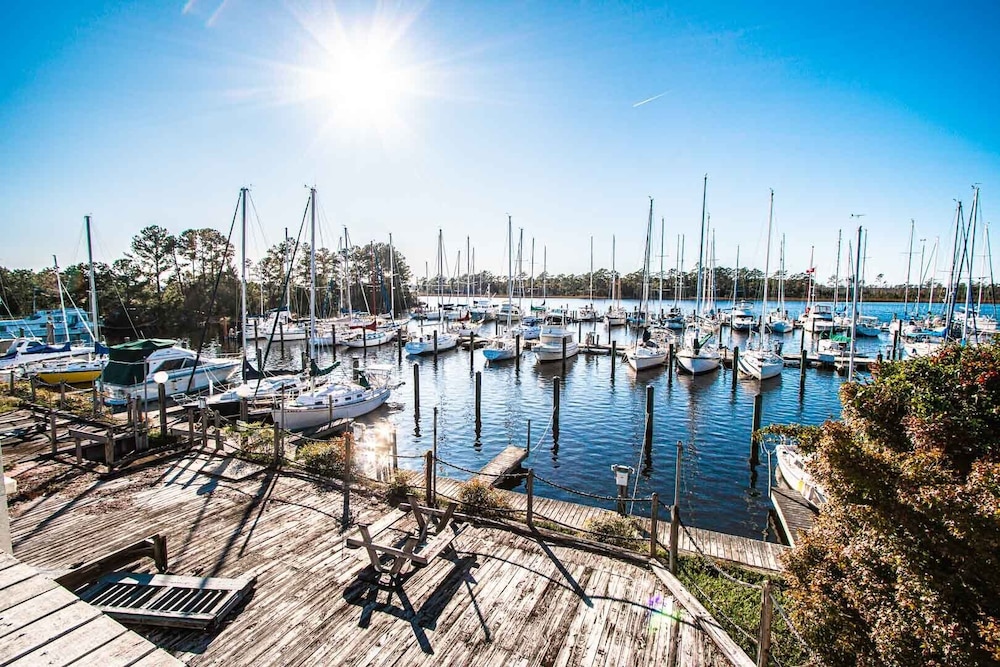 Sandcastle Cove — New Bern