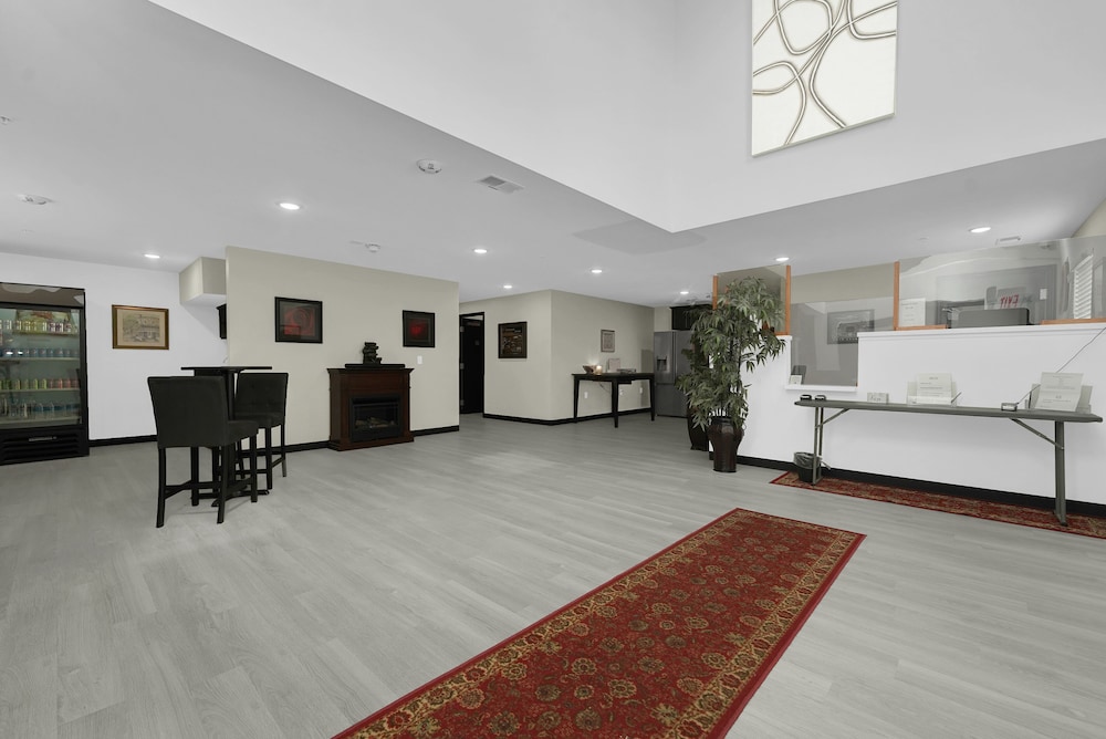 Holmes Suites Inn Columbus Pataskala I 70 East in Pataskala, United States