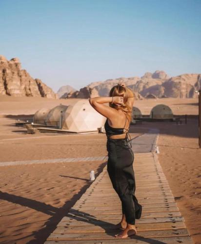 Rum plaza camp — 5-Star Luxury Hotel in Wadi Rum, Jordan