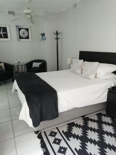 The Palm in Pinelands