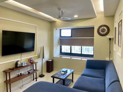 Luna 1BHK Bandra W by The Bombay Home Company