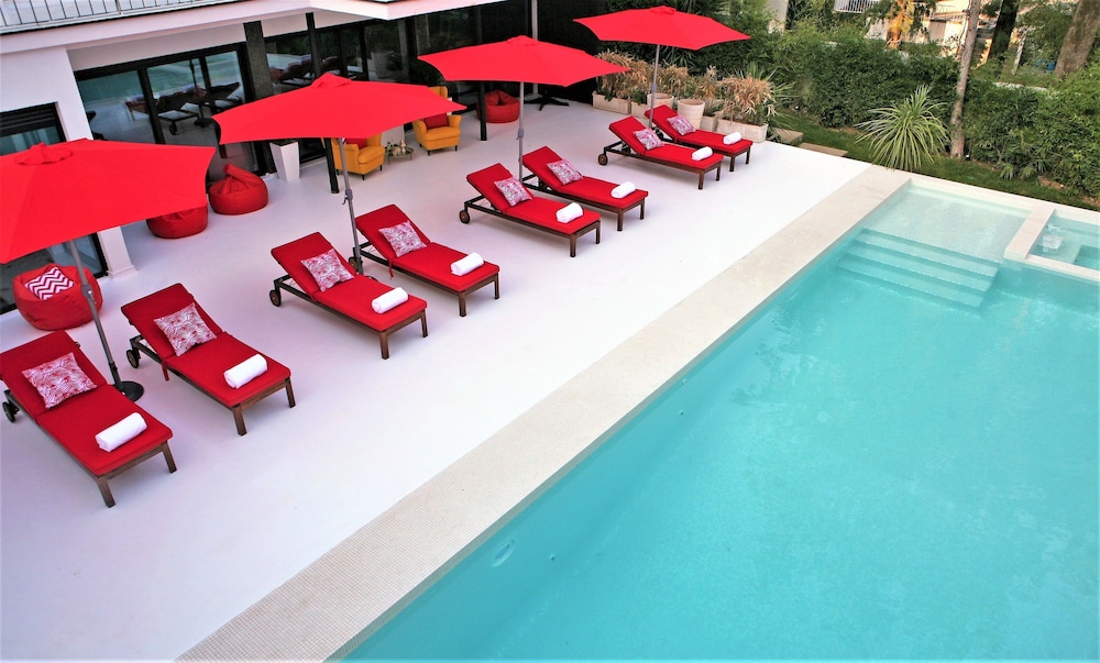 Engy Estoril Luxury Villas — 4-Star Luxury Hotel in Cascais, Portugal