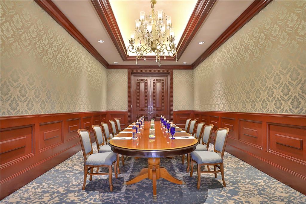 KICUN1_Presidential Room.jpg