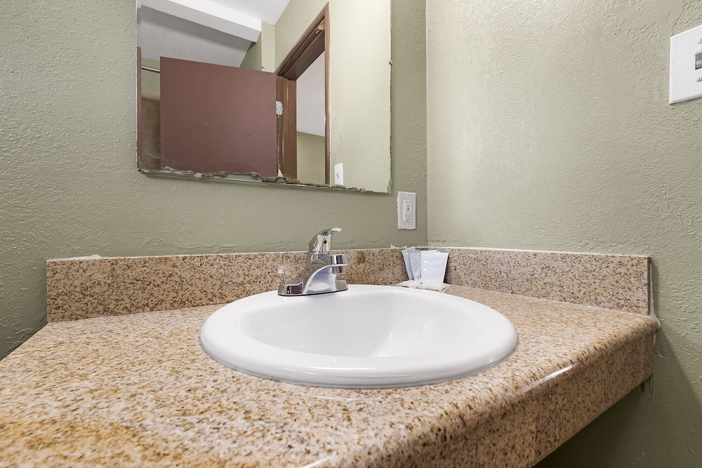 Safari Inn Chico - photo 21