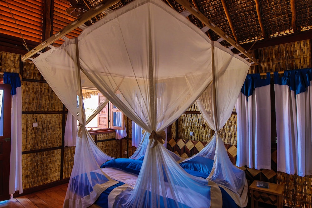 Cap Kimony — Morondava — photo 4