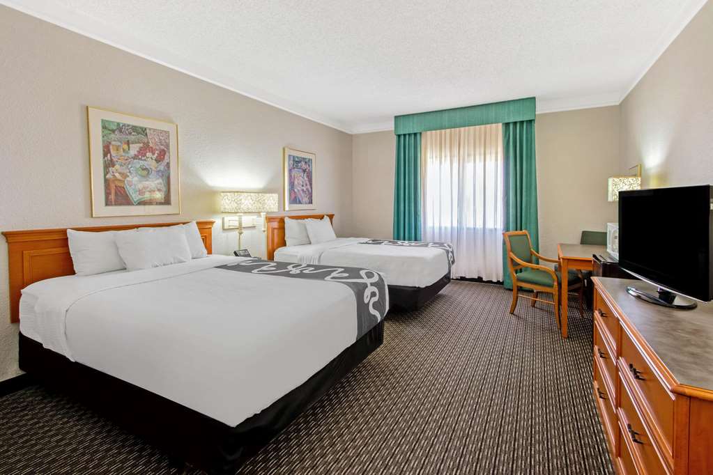 La Quinta Inn by Wyndham Las Cruces Mesilla Valley - photo 12