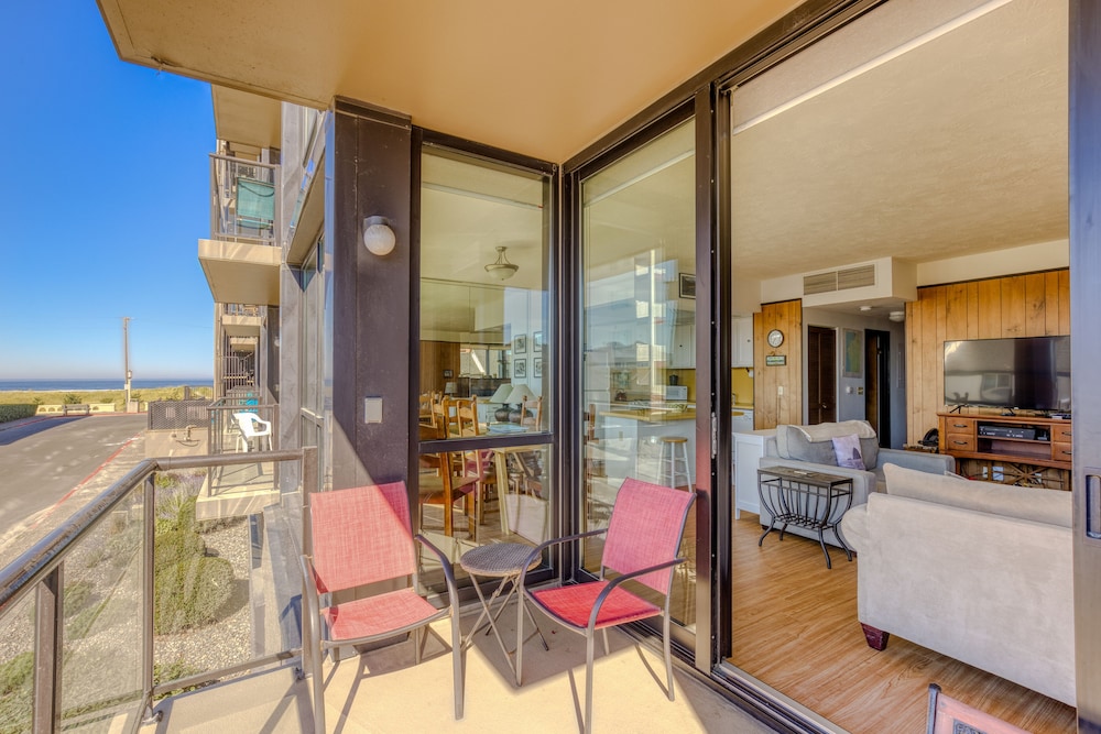 Sand & Sea Resort Condominiums - photo 805
