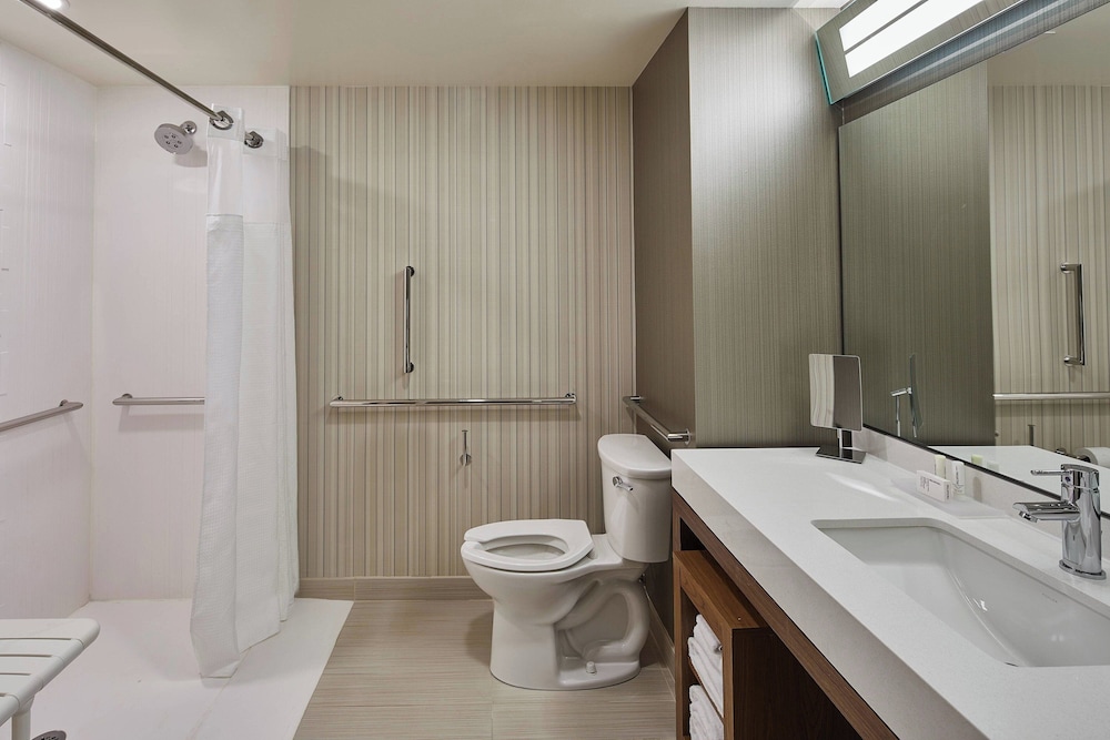 Courtyard by Marriott Albany Airport - photo 18