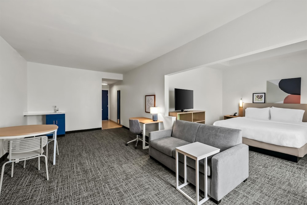 Spark by Hilton Spring Lake Fayetteville - photo 23