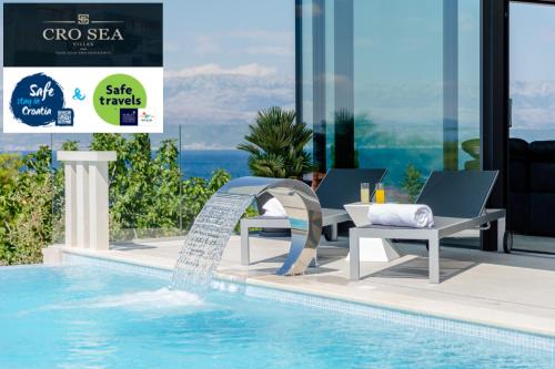 Luxury Villa Vitae with heated infinity pool 8 sleeps — 4-Star Luxury Hotel in Sutivan, Croatia