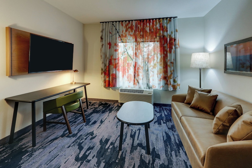 Fairfield Inn & Suites by Marriott Asheville Weaverville - photo 22