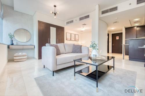 Special Rate Cozy Studio with Balcony Near Attractions by Deluxe Holiday Homes — 4-Star Luxury Hotel in Dubai, United Arab Emirates