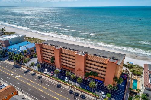 Villa Madeira 406 — 4-Star Luxury Hotel in Saint Pete Beach, United States
