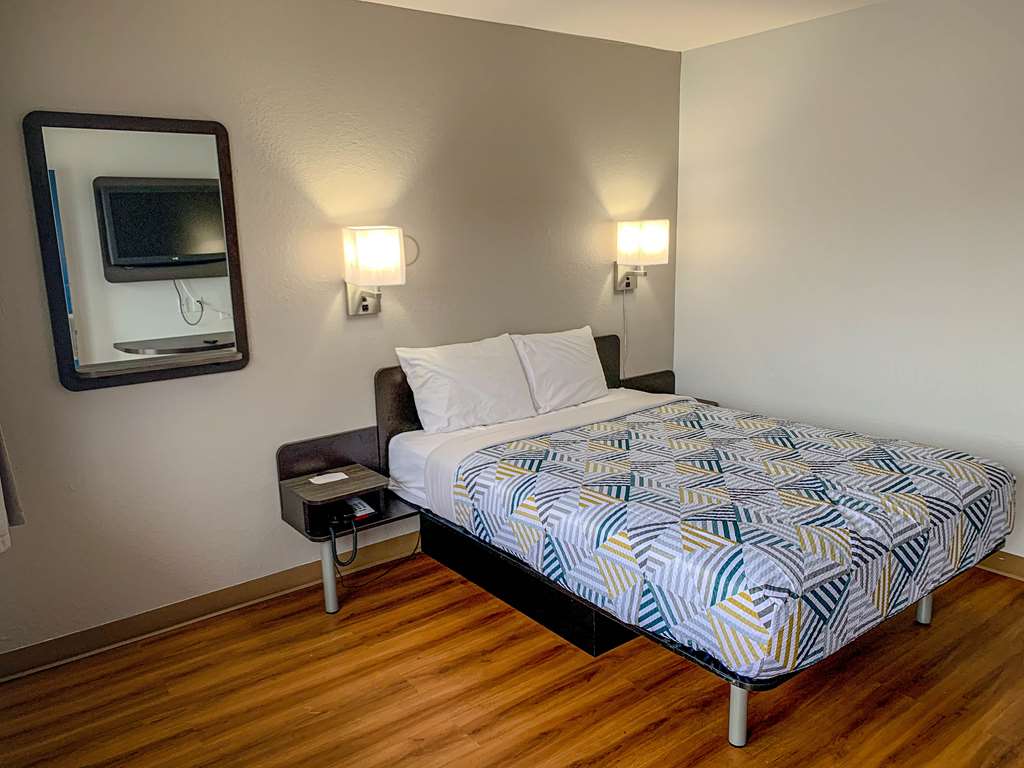 Motel 6 Dayton OH - photo 8