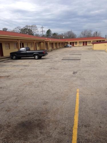 American Inn Tyler - photo 13