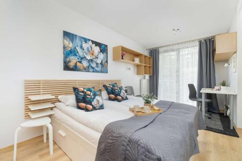 Grzegórzecka Family Apartments with Balcony & Parking Cracow by Noclegi Renters — 4-Star Luxury Hotel in Krakow, Poland