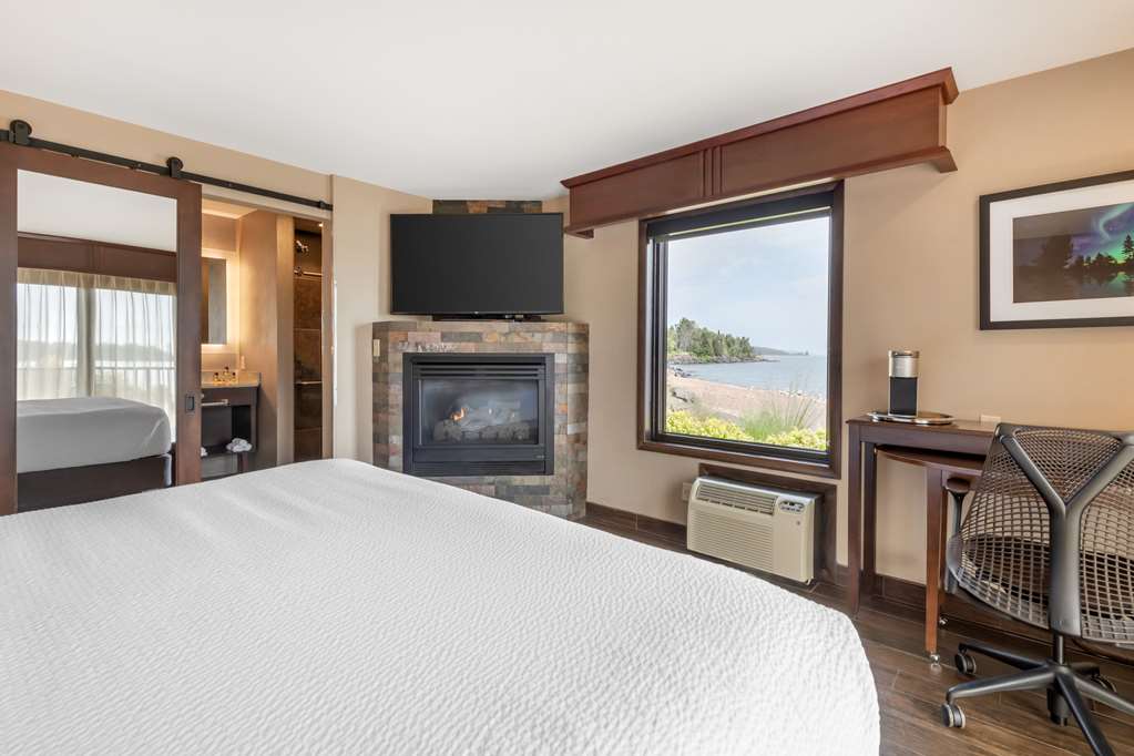 Best Western Plus Superior Inn - photo 29