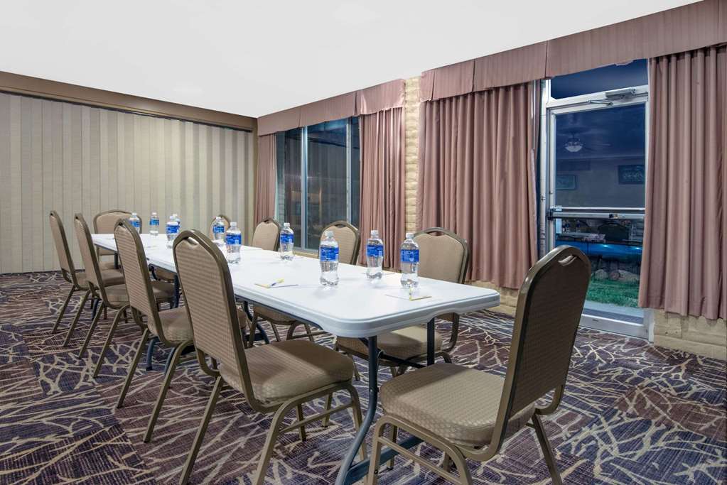 Days Inn by Wyndham Colorado City - photo 19