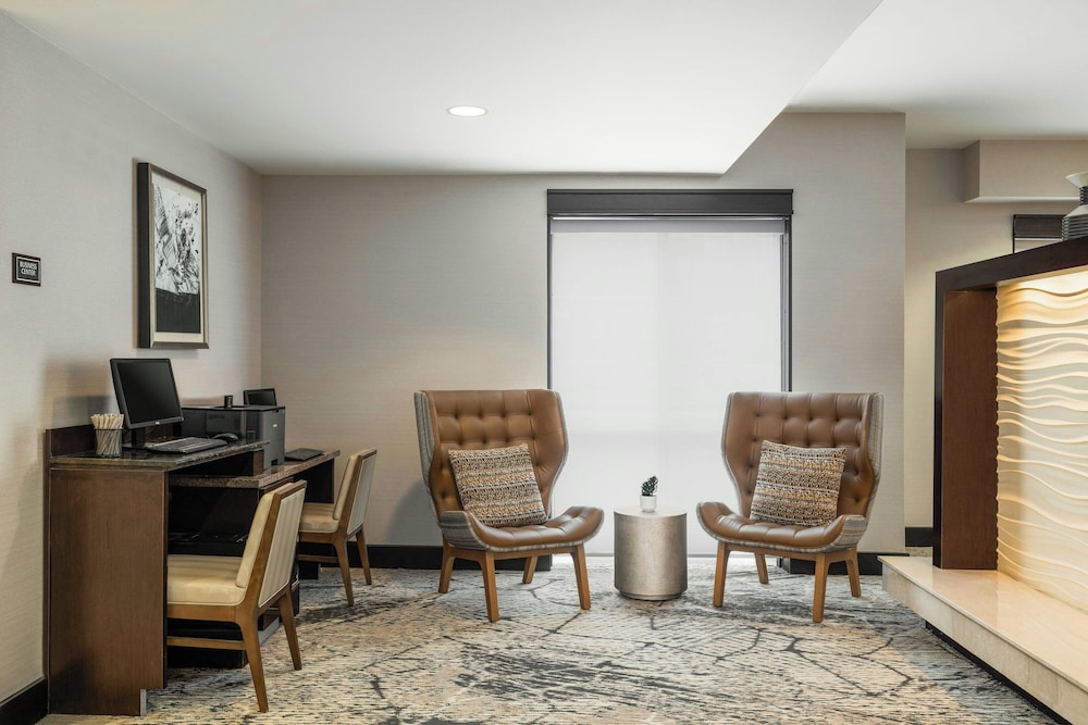 Residence Inn Des Moines Downtown - photo 30