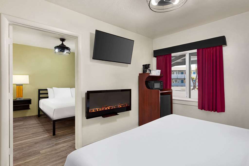Baymont by Wyndham Fort Bragg - photo 28