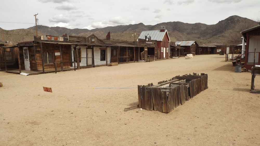 Shep's Miners Inn - photo 28