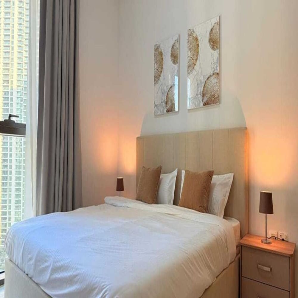 Premium Studio In Jvc Bazr - carbon neutral hotel in Dubai