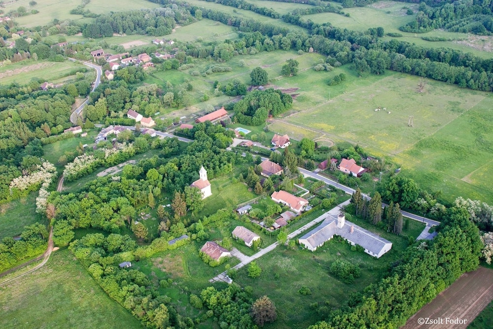 Kerca Bio Farm - carbon neutral hotel in Unknown City