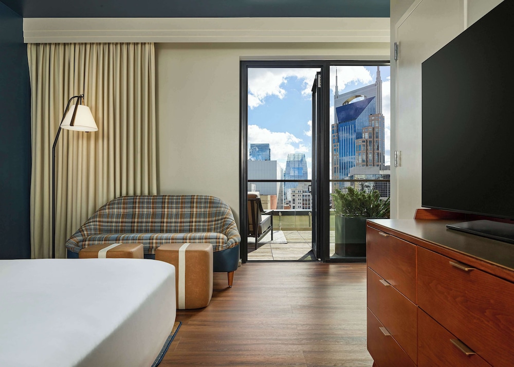 The Bankers Alley Hotel Nashville Tapestry Collection by Hilton - photo 17