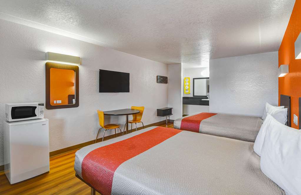 Motel 6 Moultrie GA - photo 12