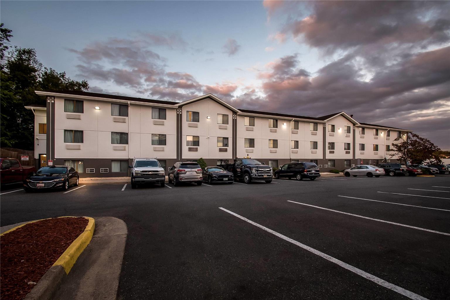 Super 8 by Wyndham Dumfries Quantico - photo 9