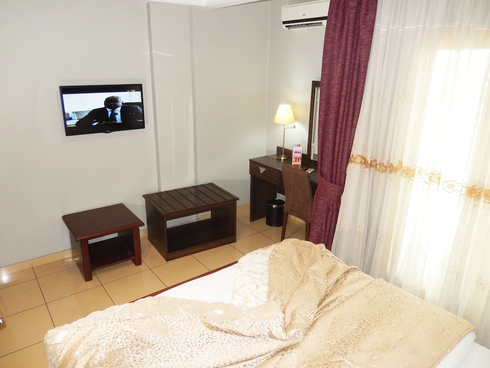 Noubou International Hotel Akwa in Douala, Cameroon