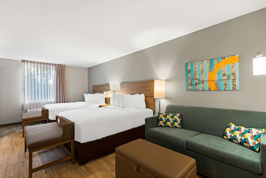 MainStay Suites Gatlinburg Downtown Area - photo 13