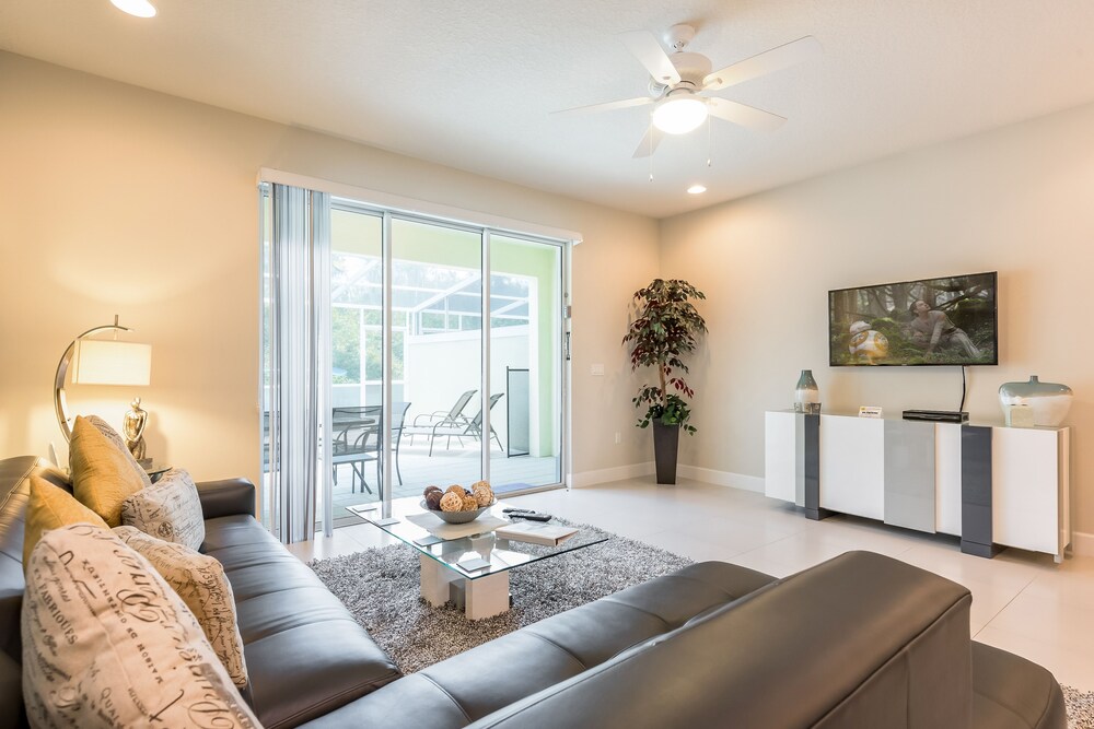Serenity by VHC Hospitality - photo 10