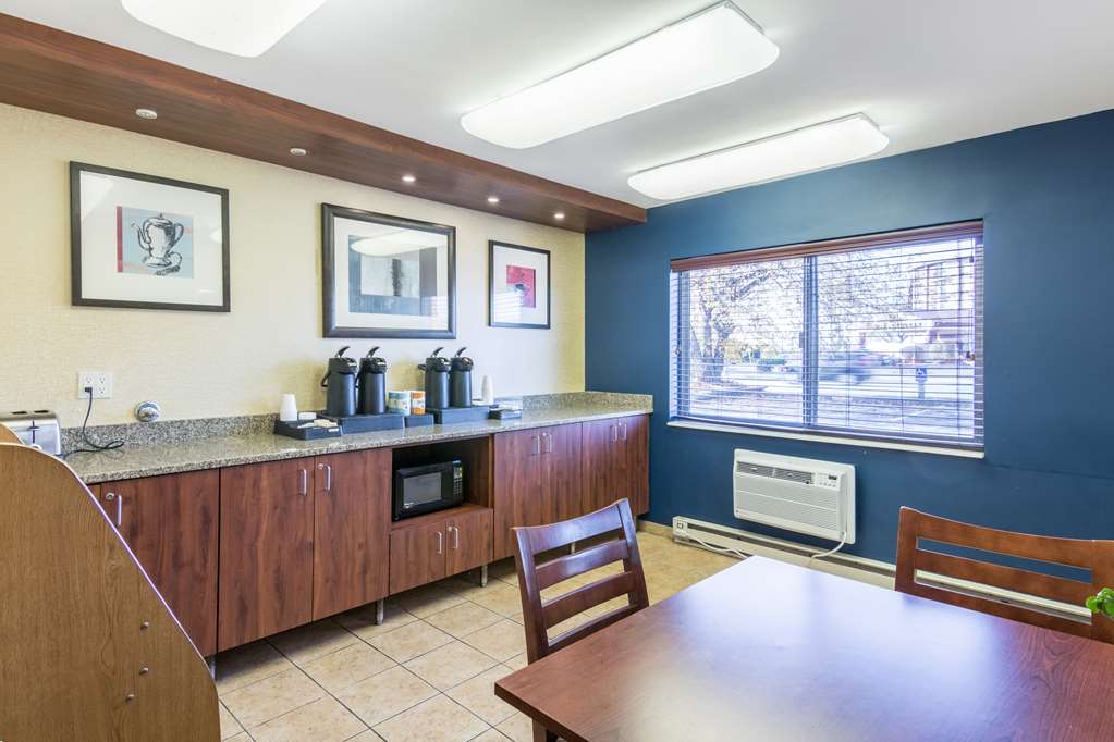 Motel 6 Eau Claire WI - photo 38