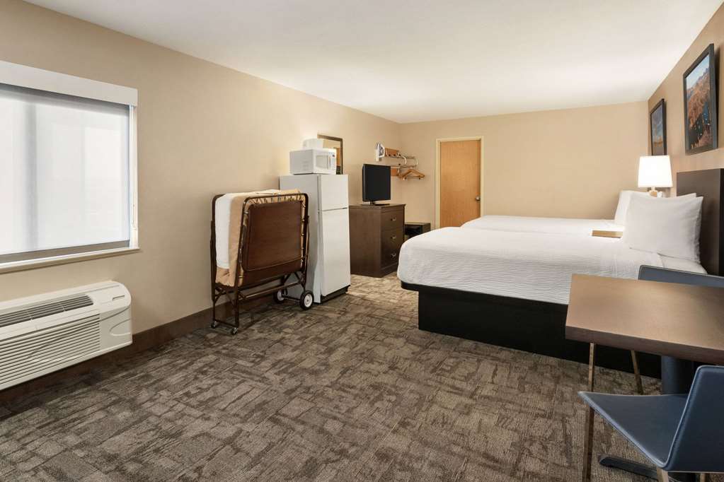 Travelodge by Wyndham Lake Havasu - photo 20