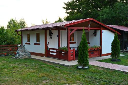 Gocki raj 2 - carbon neutral hotel in Unknown City