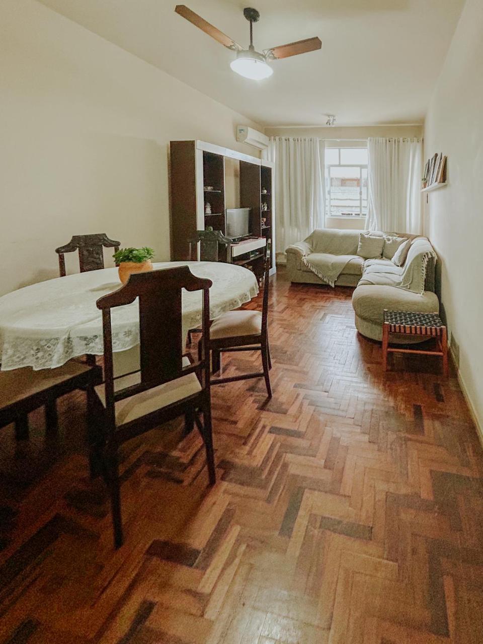 Apartamento inteiro 30 metros do mar