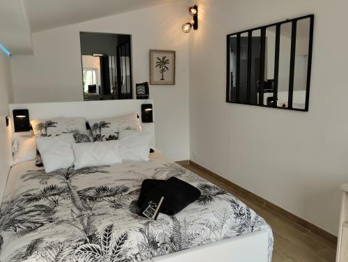 L'atelier Saint Sulpice Entre Bordeaux Et St Emilion — hotel in Saint-Sulpice-Et-Cameyrac