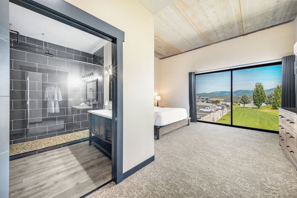 The Suites at Prairie Falls & Event Center - photo 11