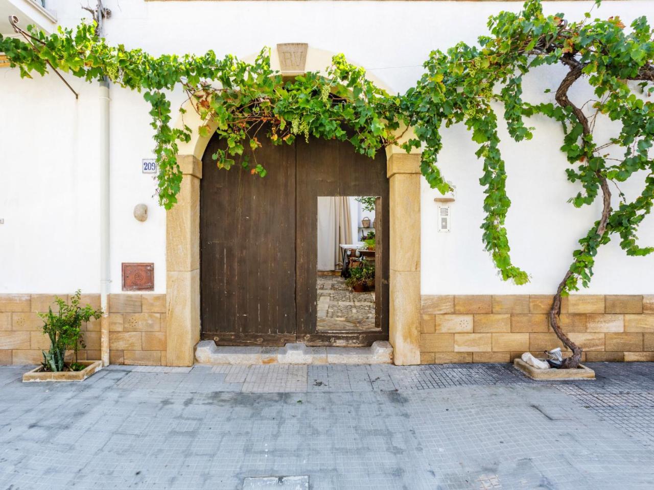 Apartment Gaia Giallo by Interhome — 4-Star Luxury Hotel in San Vito Lo Capo, Italy